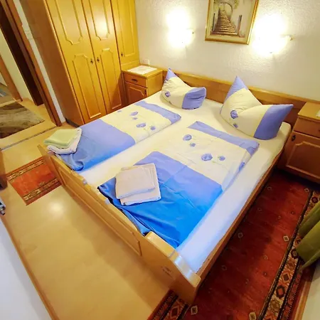 Holiday home Group In With Dreamy Views Hippach