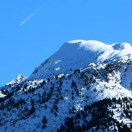 Vakantiehuis Group In With Dreamy Views