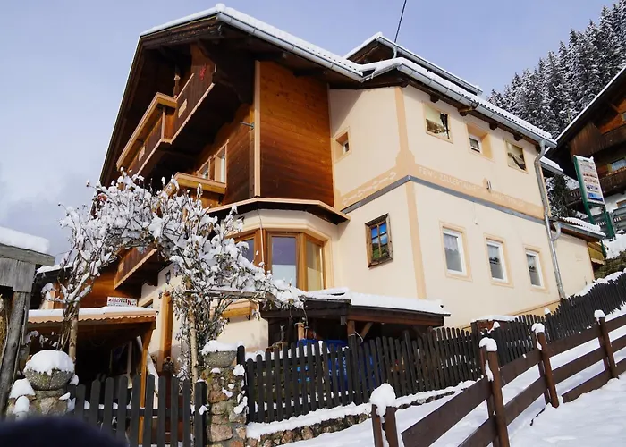 Ferienhaus Group In With Dreamy Views Hippach