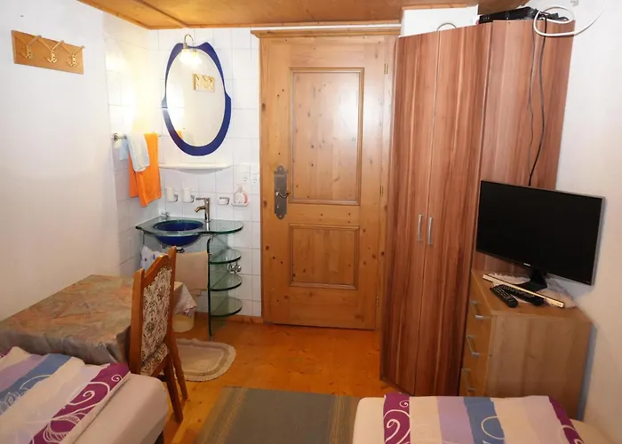 Group In With Dreamy Views Ferienhaus