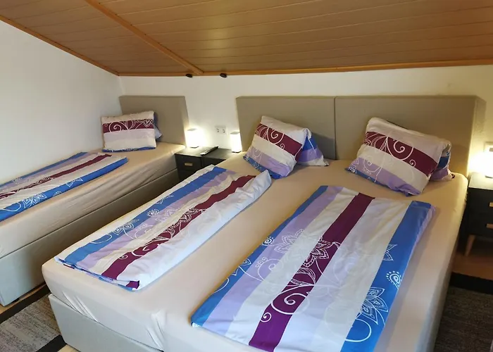 Group In With Dreamy Views *